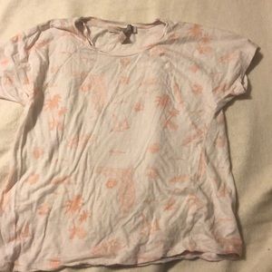 Forever21 T-Shirt